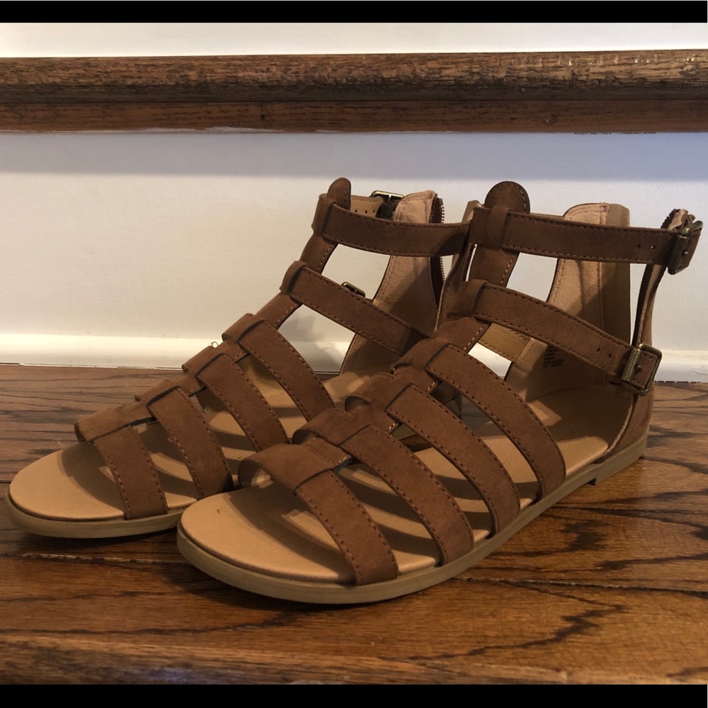 Women’s 8.5 Brown Gladiator Sandals Brash Brand